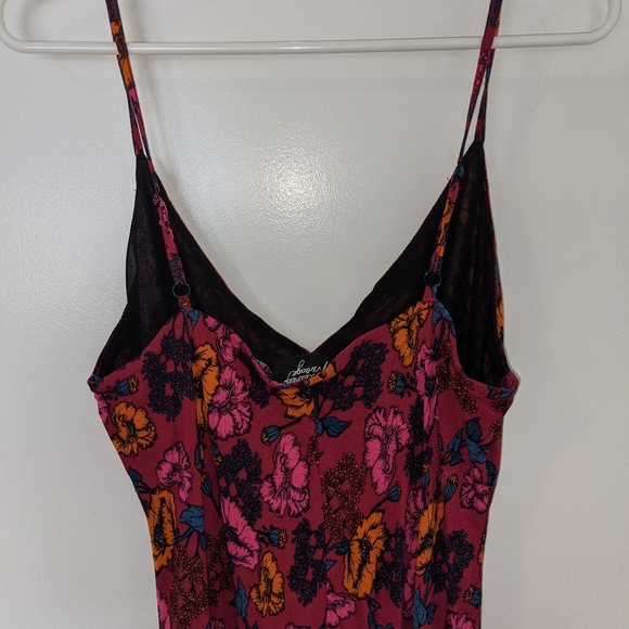 Vibrant dress - Picture 4 of 4